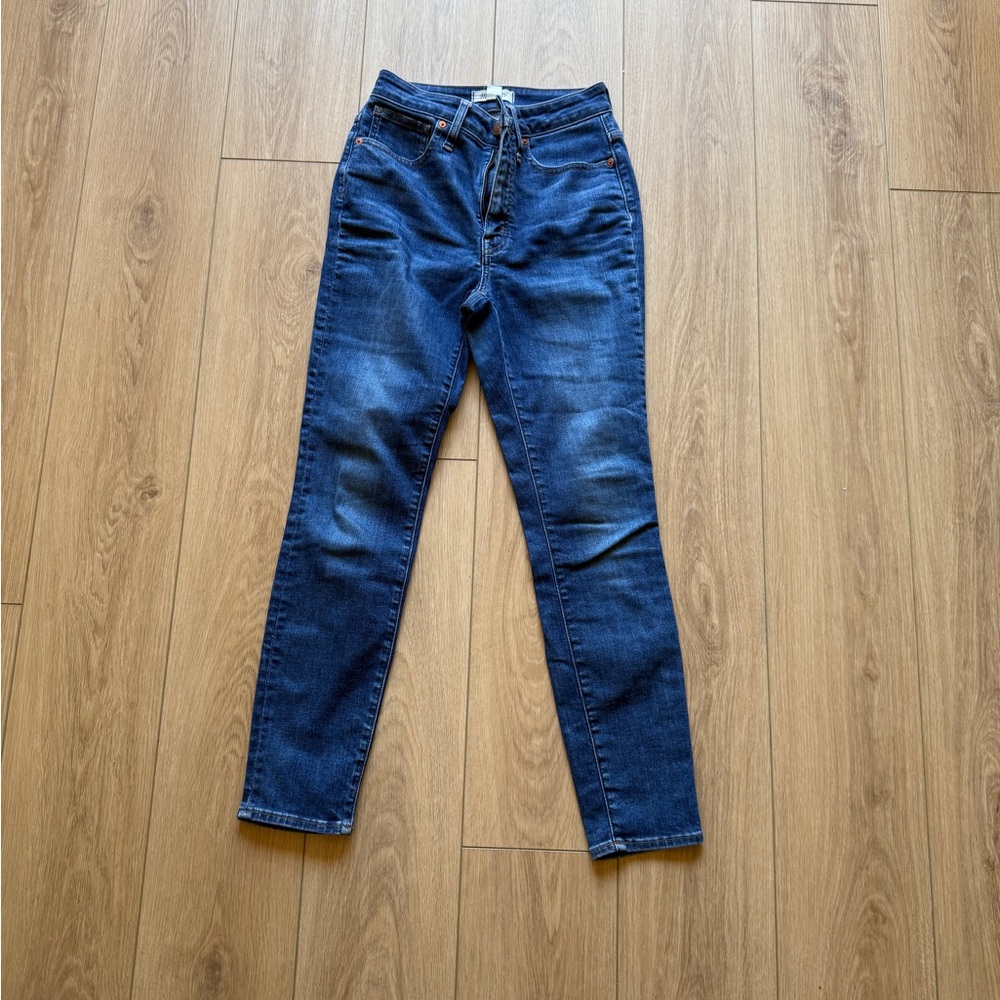 Madewell Curvy High-Rise Skinny Jeans Size 27 - Dark Wash Denim - Make an offer!